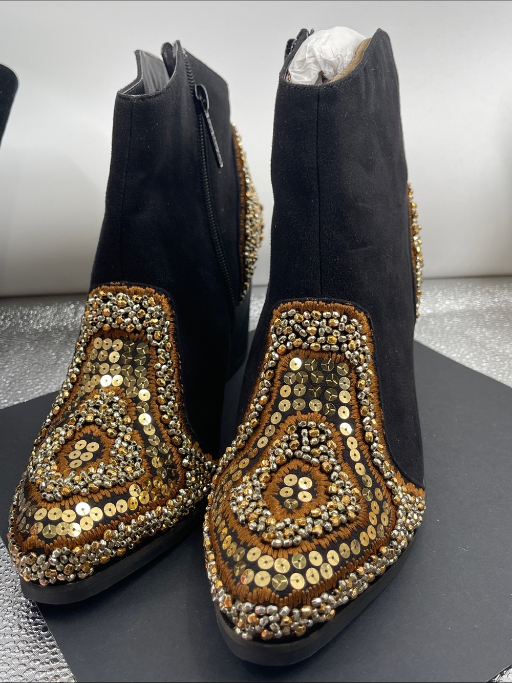Michael Antonio Studio Micro Suede plus Beaded Artwork Never Worn